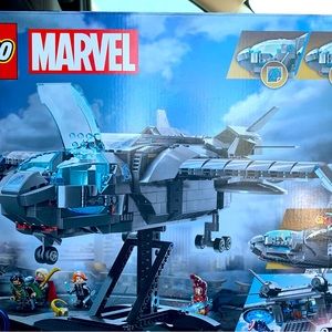 Lego avengers quinjet